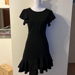 𝅺BLACK Mini Dress with Flowy Sleeves and Ruffled  Hem.  Size Small